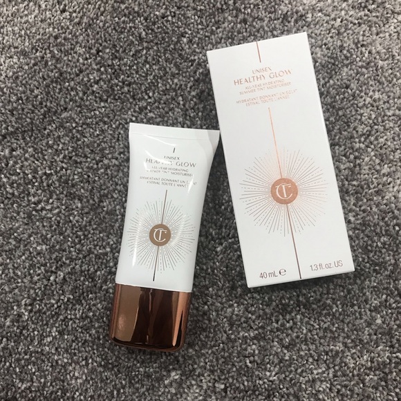 Charlotte Tilbury Other - Charlotte Tilbury healthy glow tined moisturizer